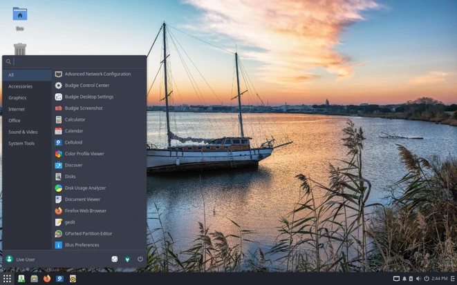 Solus 4.8 with Budgie DE